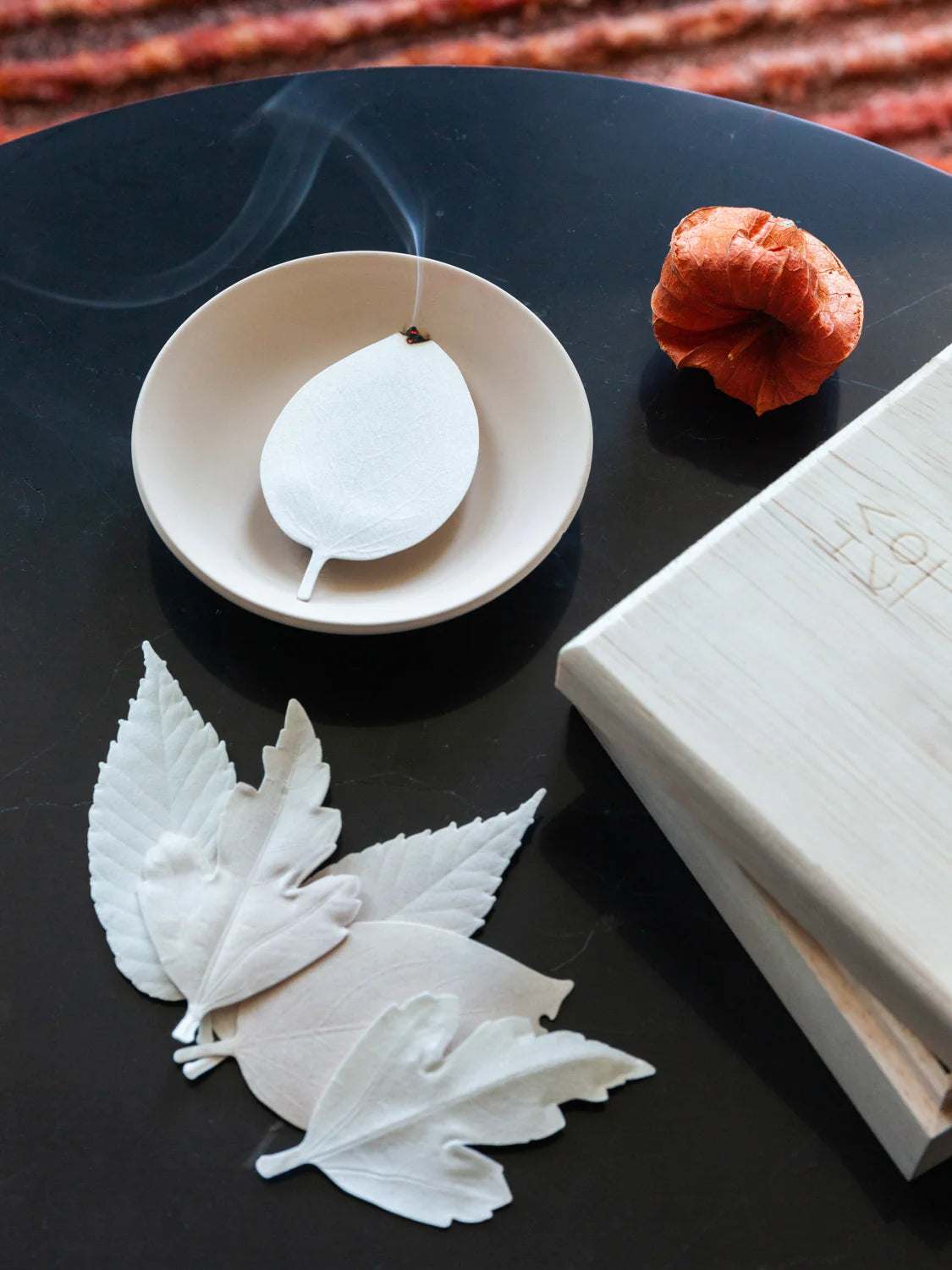 HA KO Paper Incense - Wooden Box Set of 6 With Incense Mat and Dish