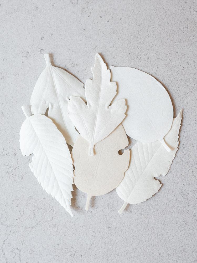 HA KO Paper Incense - Wooden Box Set of 6 With Incense Mat and Dish