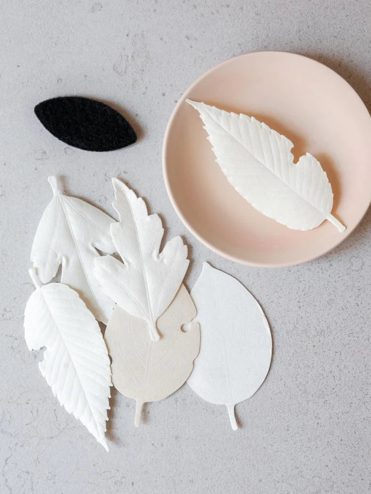 HA KO Paper Incense - Wooden Box Set of 6 With Incense Mat and Dish